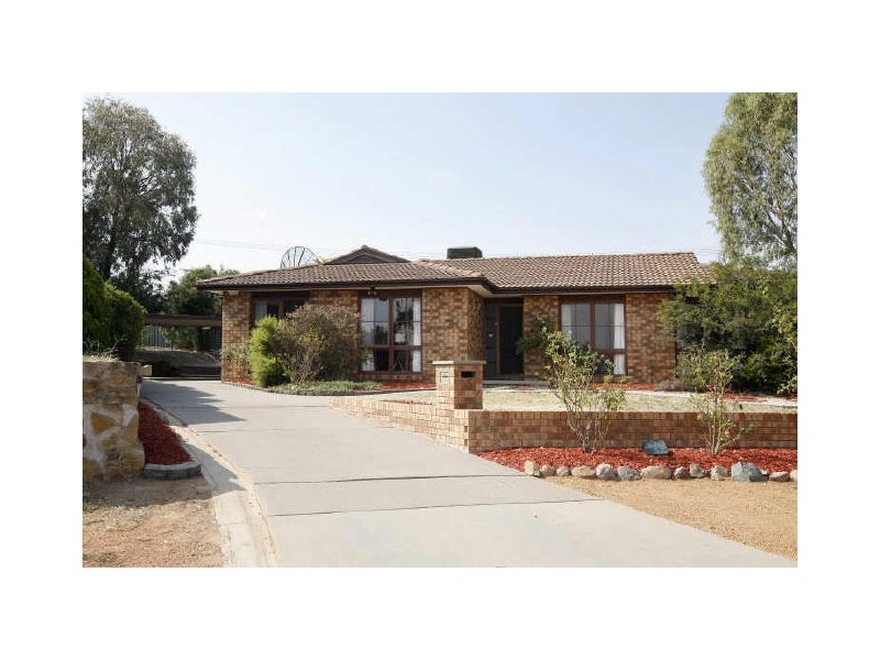 5 Budd Place, Gilmore ACT 2905