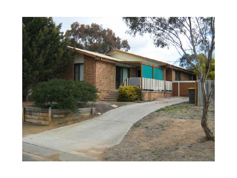 23 Hammill Close, Calwell ACT 2905