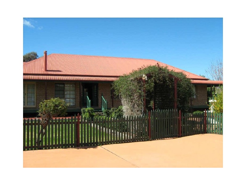 23 Saggers Close, Gordon ACT 2906