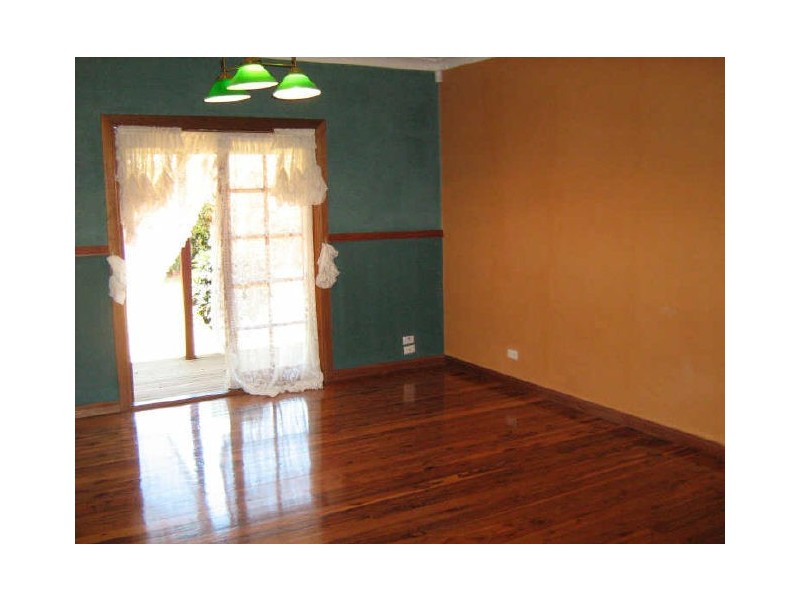 23 Saggers Close, Gordon ACT 2906