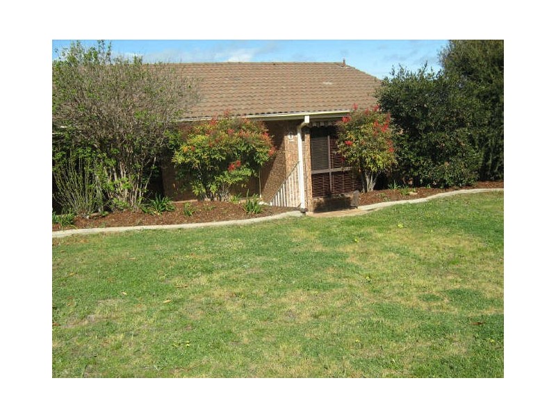 6 Corbett Place, Gilmore ACT 2905