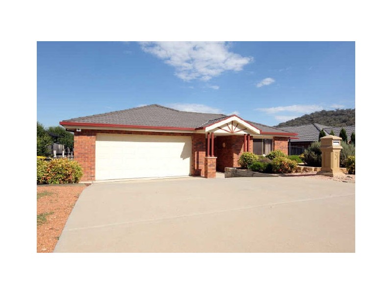 5 Banyule Grove, Conder ACT 2906