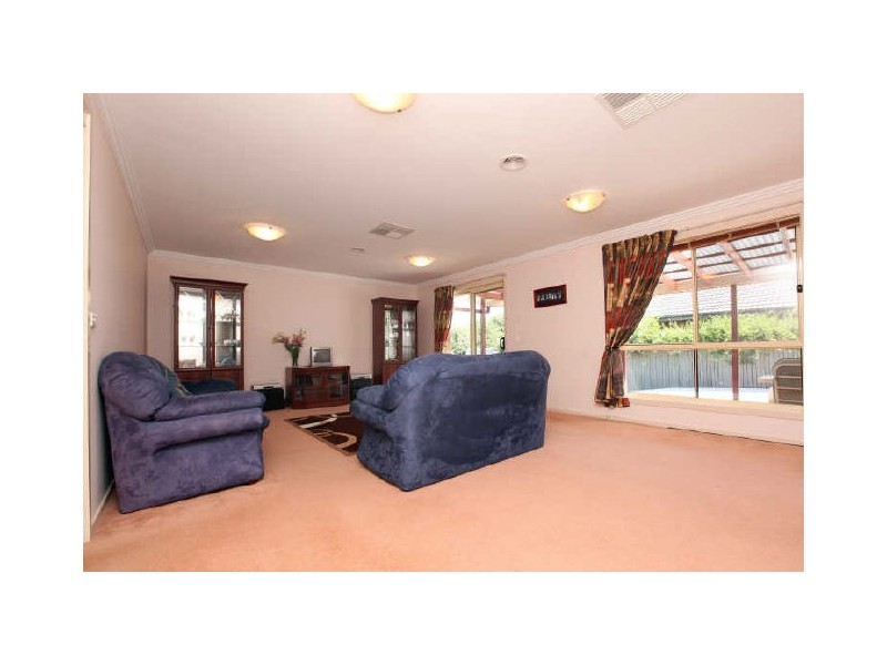 5 Banyule Grove, Conder ACT 2906