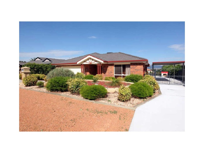 5 Banyule Grove, Conder ACT 2906