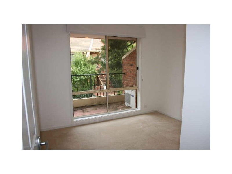 46/44 Jerrabomberra Avenue, Narrabundah ACT 2604