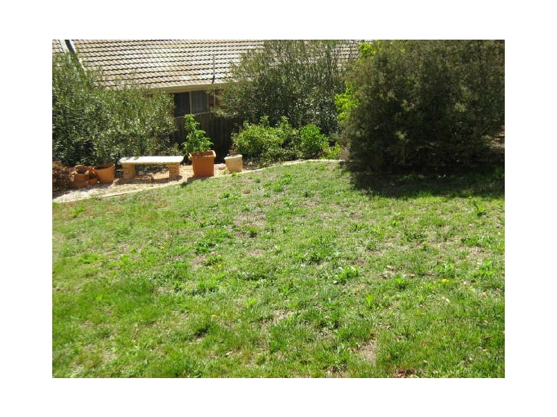 8/7 Purnell Place, Calwell ACT 2905