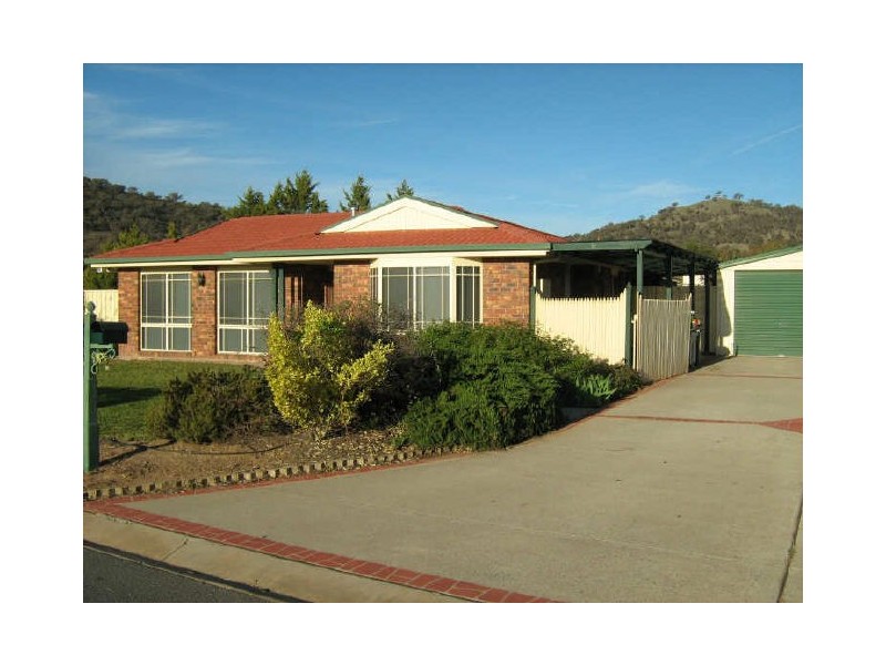 1 Joel Place, Conder ACT 2906