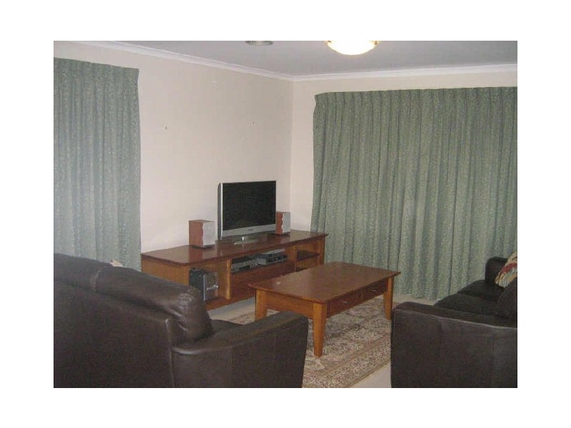 16 Angell Place, Banks ACT 2906