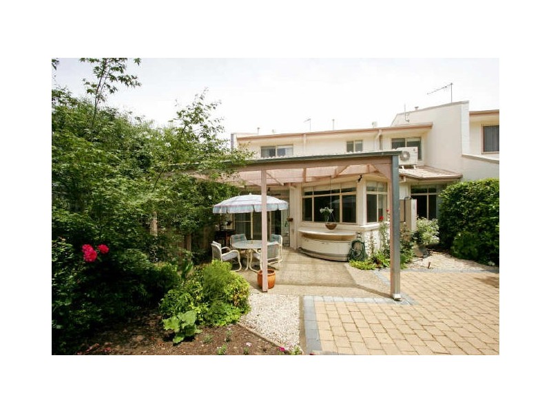 64 Tenison Woods Circuit, Bonython ACT 2905