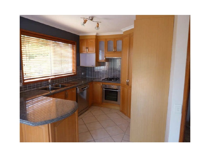 27 Casey Crescent, Calwell ACT 2905
