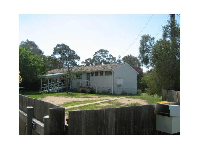 60 Bosworth Circuit, Kambah ACT 2902