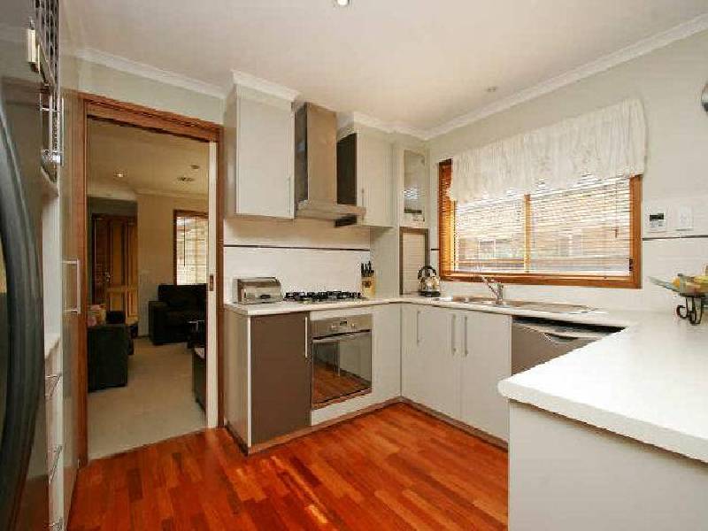 6 Snowgum Place, Jerrabomberra NSW 2619