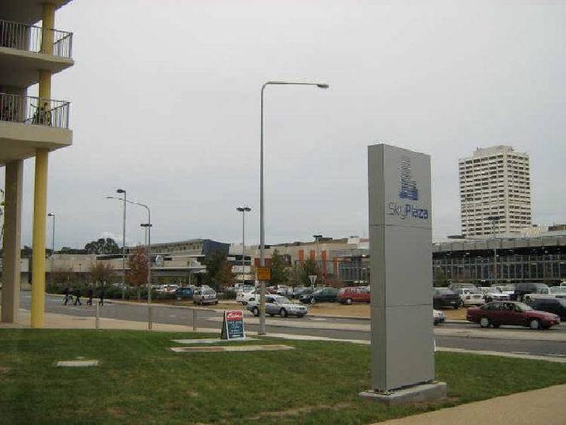 17 Sky Plaza, 100-102 Corinna Street, Phillip ACT 2606