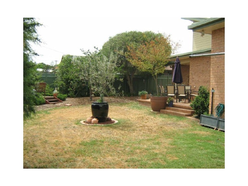 62 Rischbieth Crescent, Gilmore ACT 2905