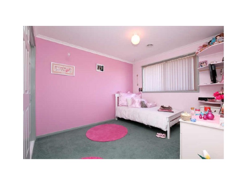 24 Aldor Green, Conder ACT 2906