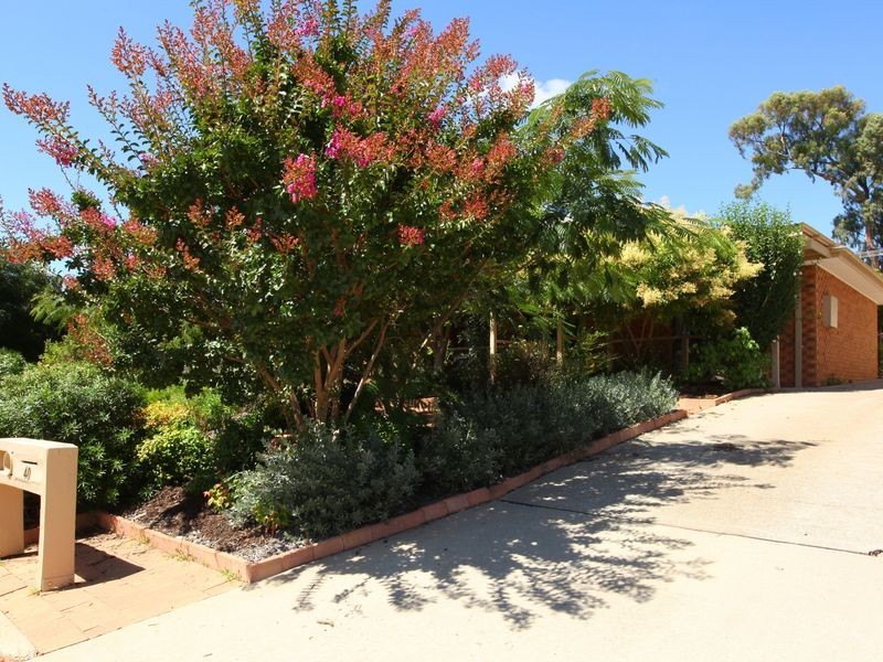 40 Hadleigh Circuit, Isabella Plains ACT 2905