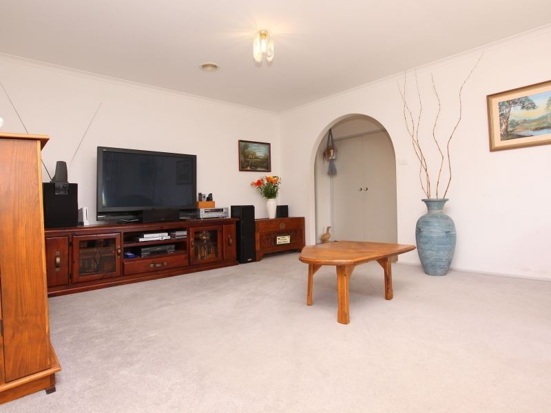 40 Hadleigh Circuit, Isabella Plains ACT 2905
