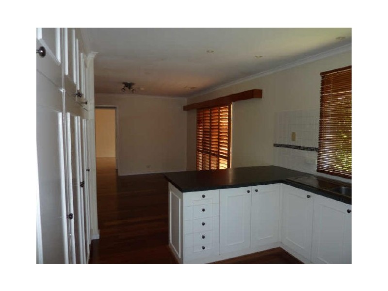 5 Henning Place, Kambah ACT 2902