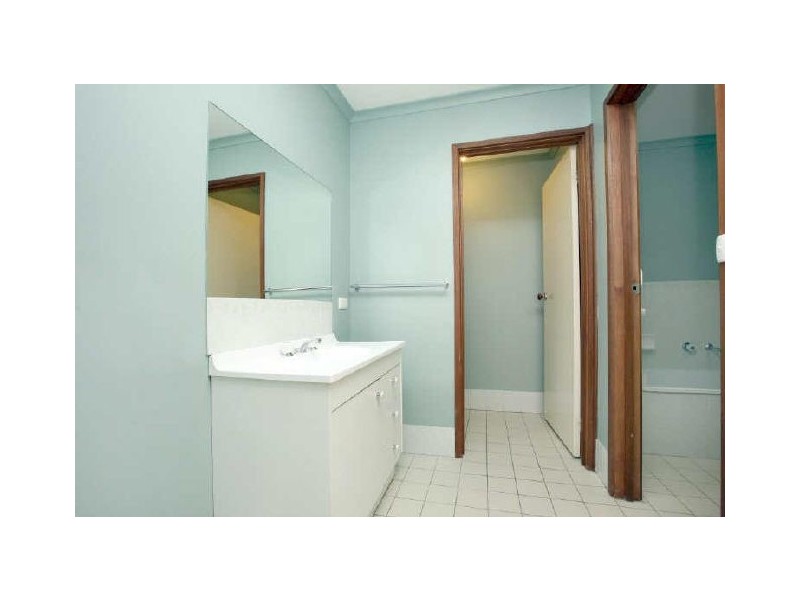 27 Ern Florence Crescent, Theodore ACT 2905