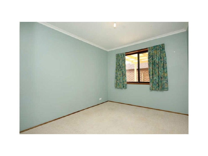 27 Ern Florence Crescent, Theodore ACT 2905