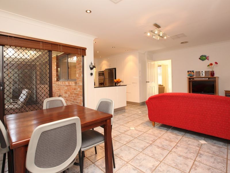 52 Abercorn Crescent, Isabella Plains ACT 2905