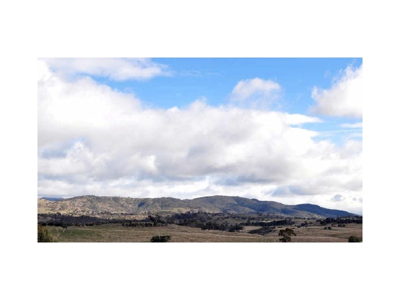 8 Callaway Crescent, Gordon ACT 2906