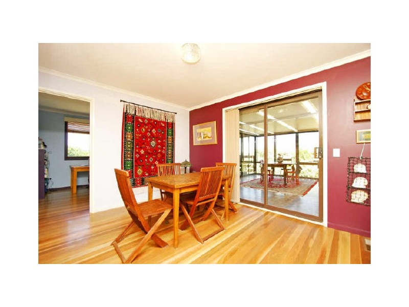 50 Maxworthy Street, Kambah ACT 2902