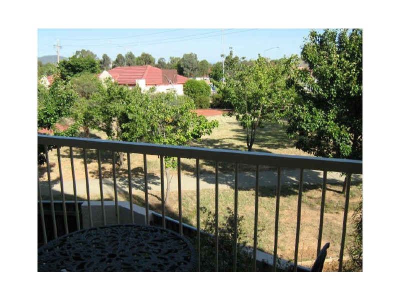 4/11 Tenison Woods Circuit, Bonython ACT 2905