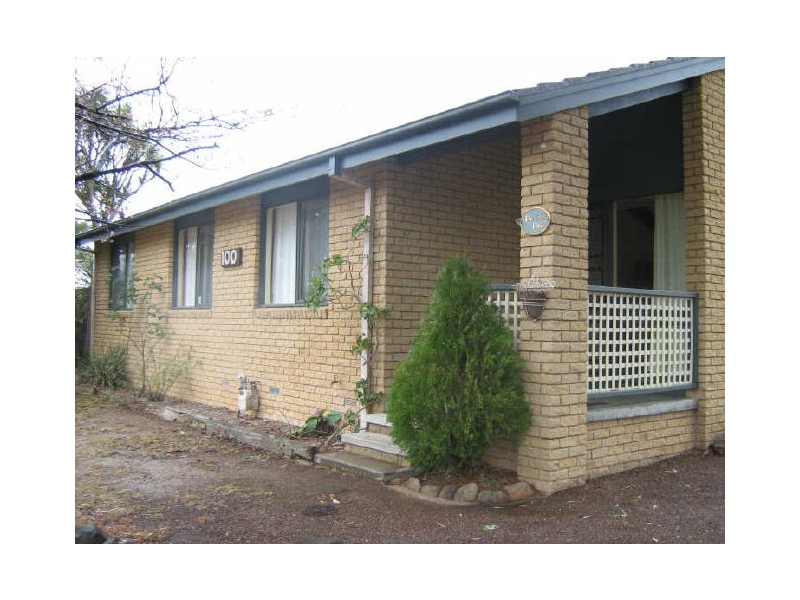 100 Clive Steele Avenue, Monash ACT 2904