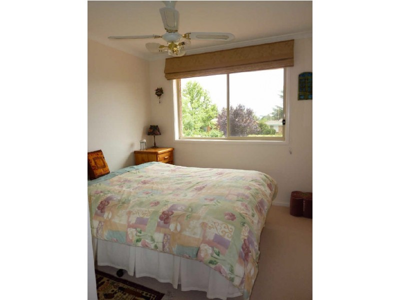19 Fossey Street, Holder ACT 2611
