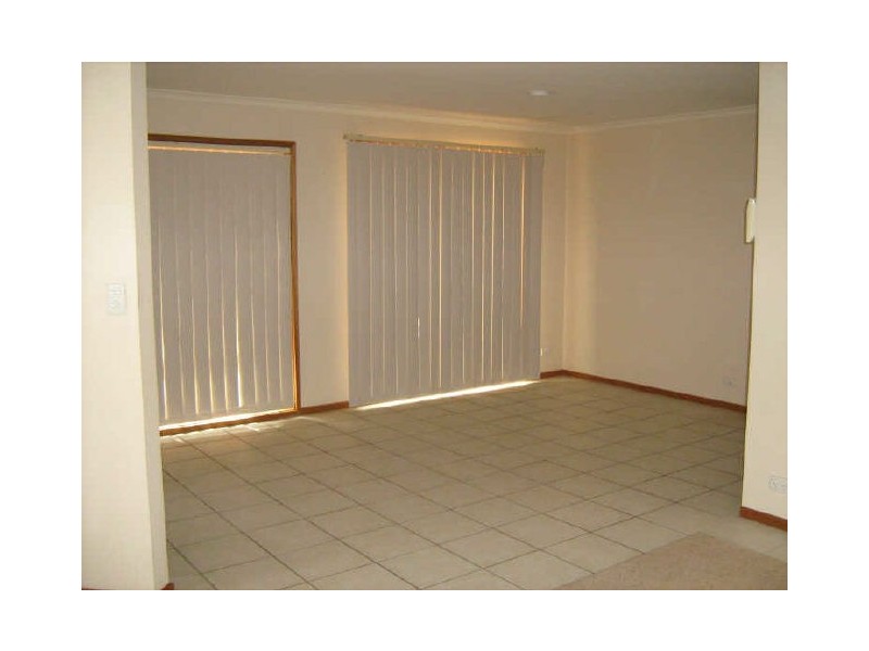 11 Rumsey Place, Banks ACT 2906