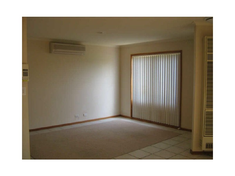 11 Rumsey Place, Banks ACT 2906
