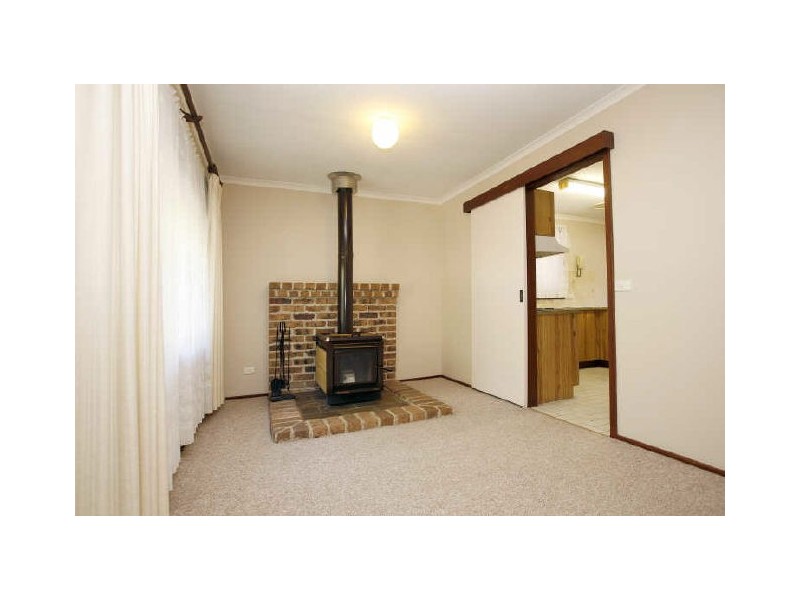 4 Hemmings Crescent, Richardson ACT 2905