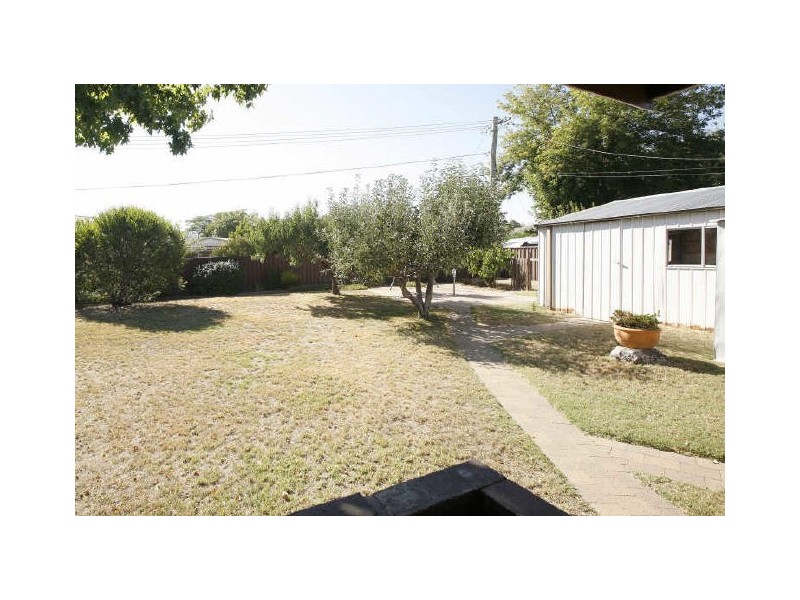 4 Hemmings Crescent, Richardson ACT 2905