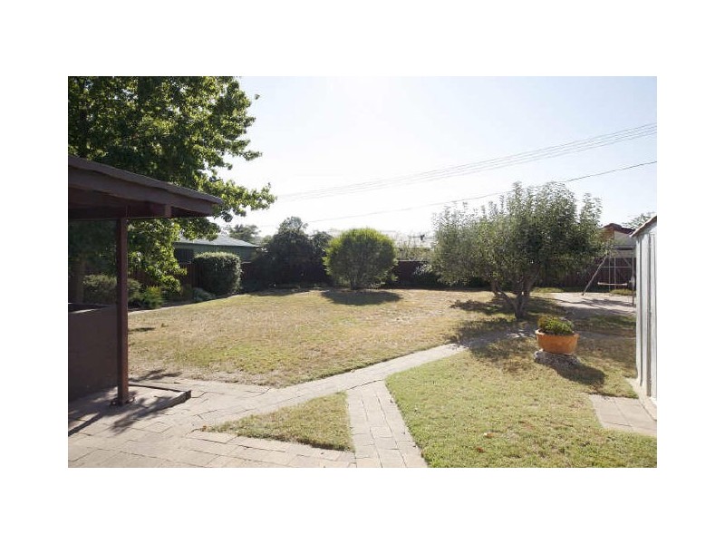 4 Hemmings Crescent, Richardson ACT 2905