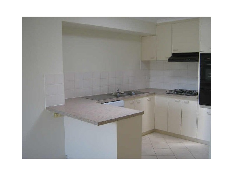 17 Grounds Crescent, Greenway ACT 2900