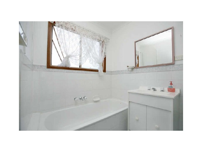 13 Tumbleton Place, Isabella Plains ACT 2905