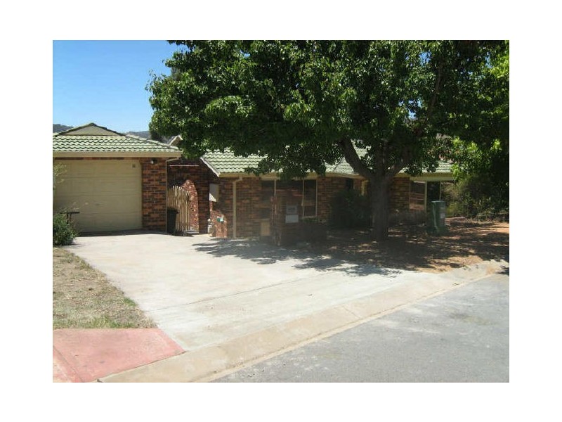 13 Shean Place, Gordon ACT 2906