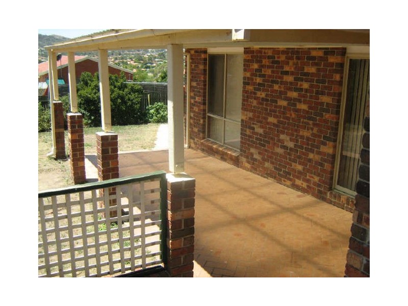 13 Shean Place, Gordon ACT 2906