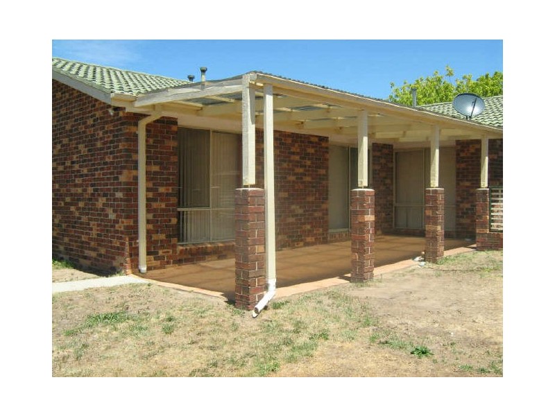 13 Shean Place, Gordon ACT 2906