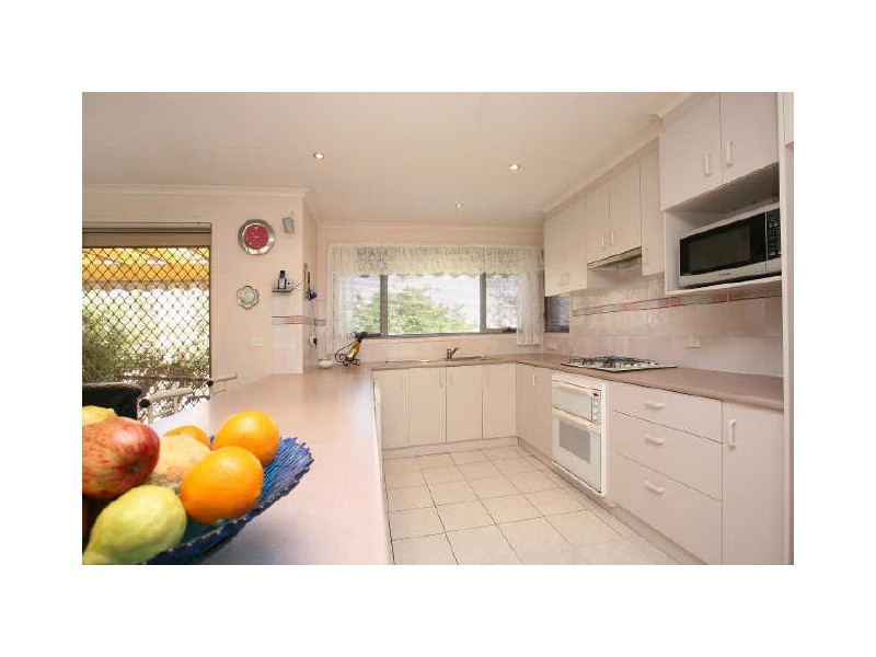 20 Parfitt Crescent, Calwell ACT 2905