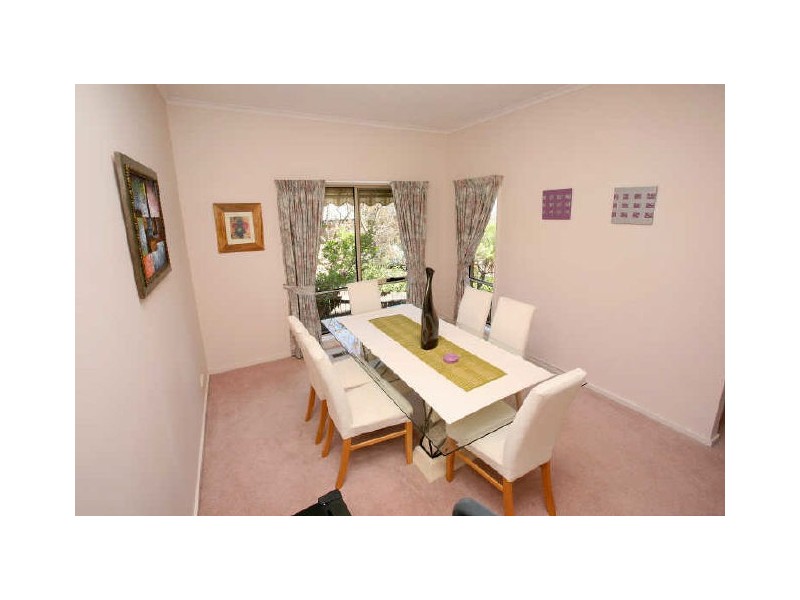 20 Parfitt Crescent, Calwell ACT 2905