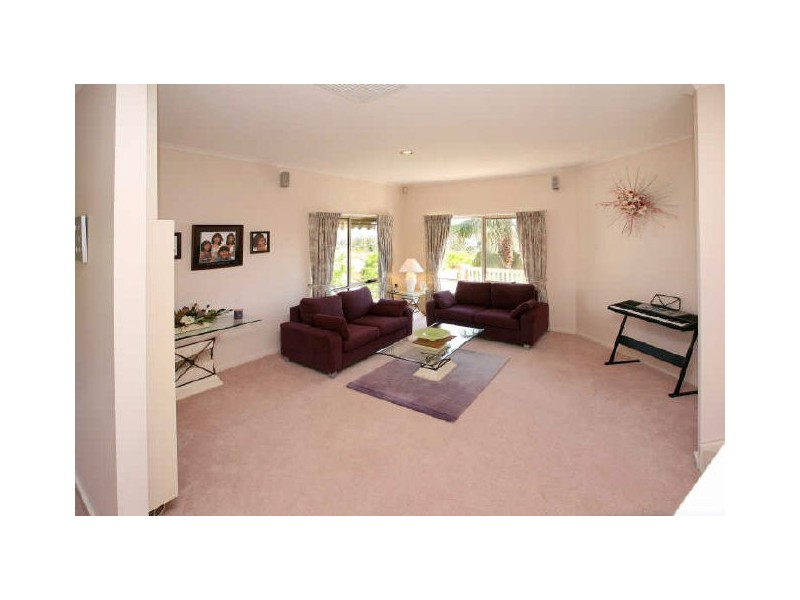 20 Parfitt Crescent, Calwell ACT 2905
