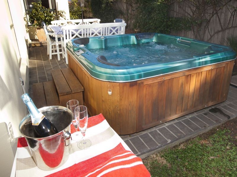 19 Rollins Place, Gordon ACT 2906