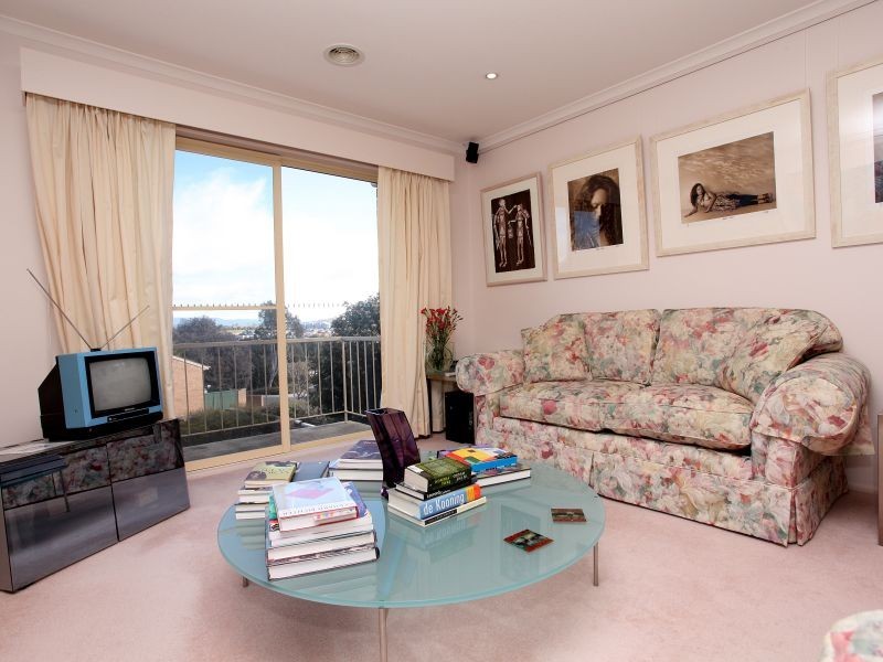 13/11 Derrington Crescent, Bonython ACT 2905
