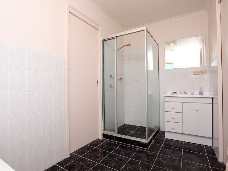 13/11 Derrington Crescent, Bonython ACT 2905