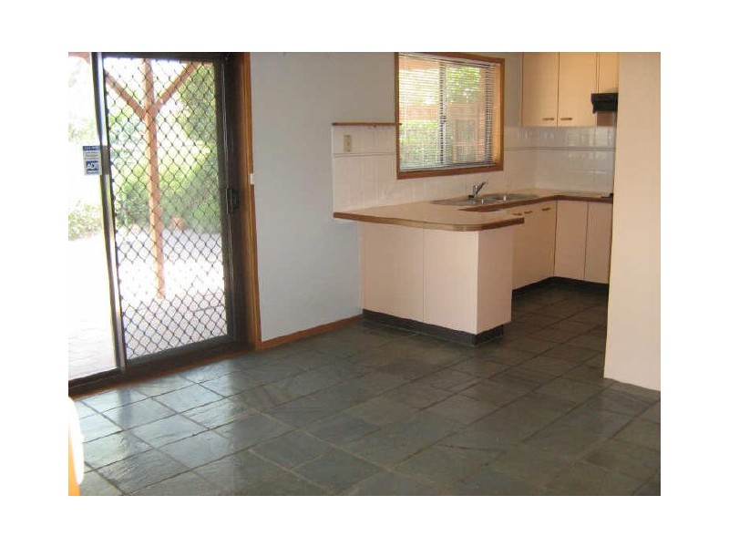 9 Eltham Place, Theodore ACT 2905