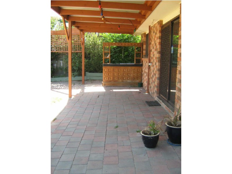 9 Eltham Place, Theodore ACT 2905