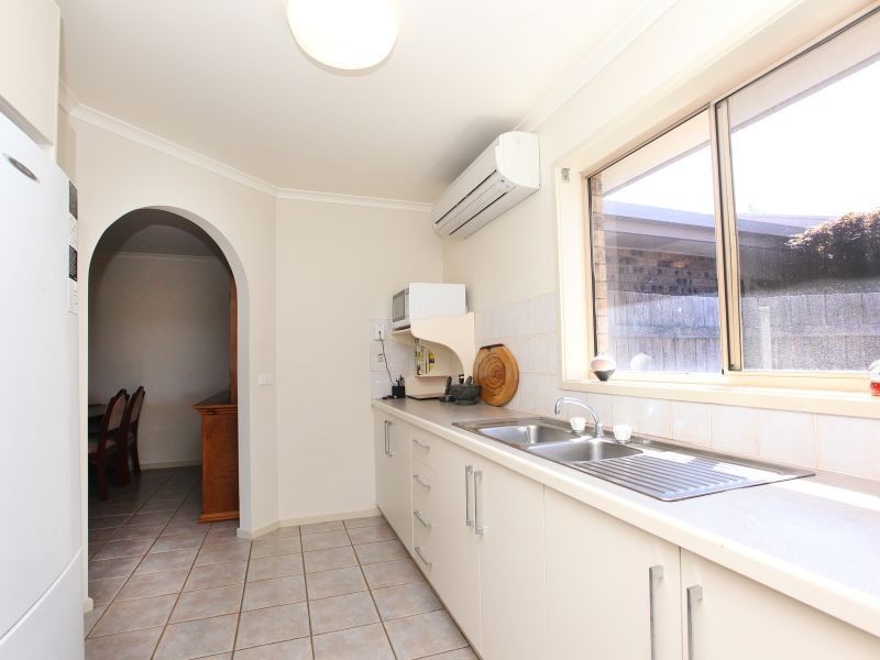 89 Lewis Luxton Avenue, Gordon ACT 2906