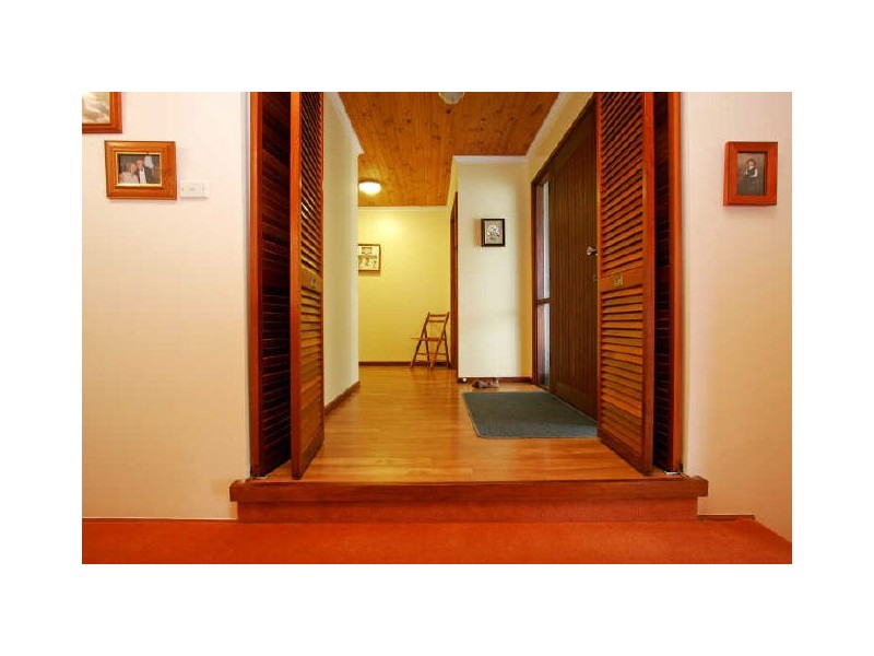 67 Ragless Circuit, Kambah ACT 2902